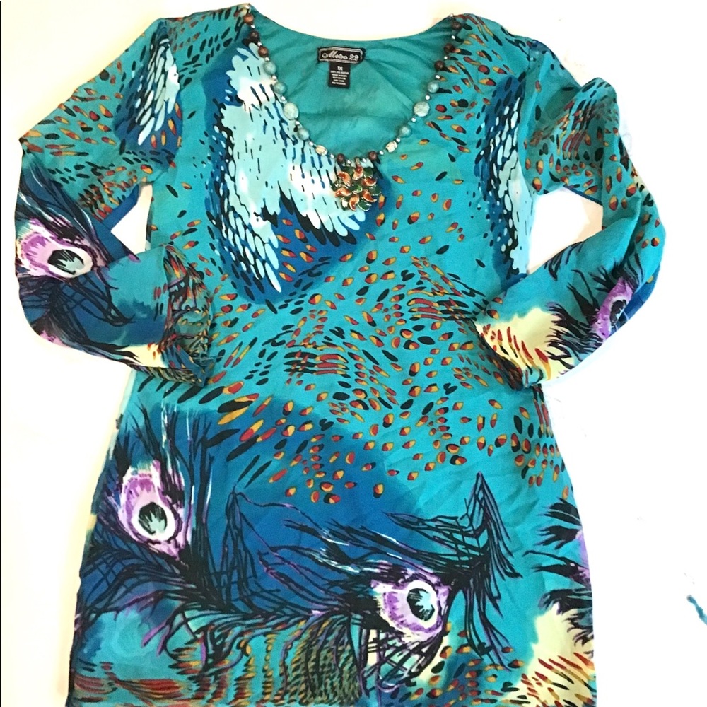 ❗️GORGEOUS BLOUSE WITH EMBELLISHED NECKLINE